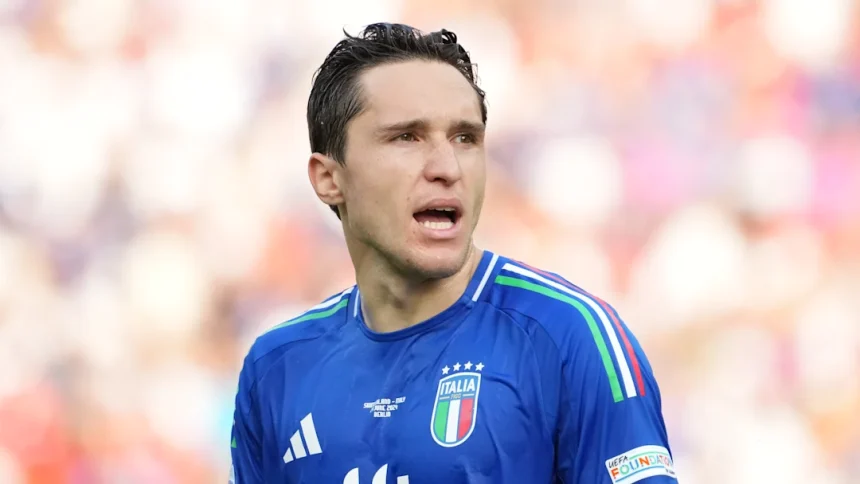 Arne Slot hints at potential debut for new signing Federico Chiesa 1 chiesa
