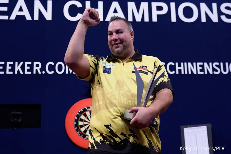 Ritchie Is the Rightful Winner, but I Am Proud - Jermaine Wattimena Shows Class After European Championship Final Defeat 1 Jermaine Wattimena