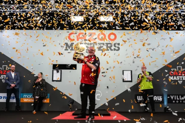 2024 Masters Final Stephen Bunting Trophy
