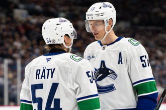 Vancouver Canucks vs Dallas Stars