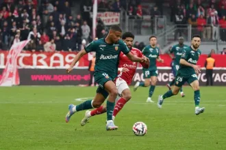 Lens vs Brest