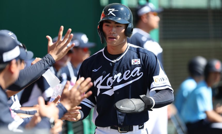 Korea Defeats South Africa to Conclude Opening Round of WBSC U-18 Baseball World Cup 1 Korea Player at WBSC U-18 Baseball World Cup 2025