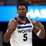 Anthony Edwards Exits Timberwolves Game Early Due to Right Hamstring Injury 3 Anthony Edwards